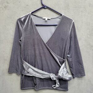 Express One‎ Eleven Grey Ribbed Velvet Wrap Top Women's Size Small